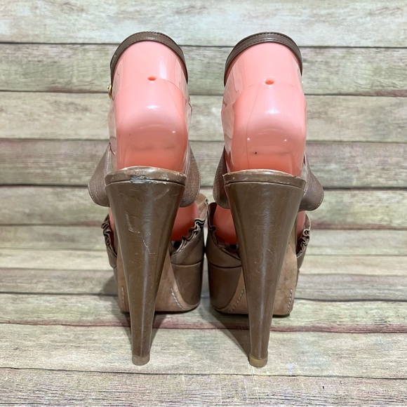 Giambattista Valli Brown Leather Heels - Picture 3 of 10